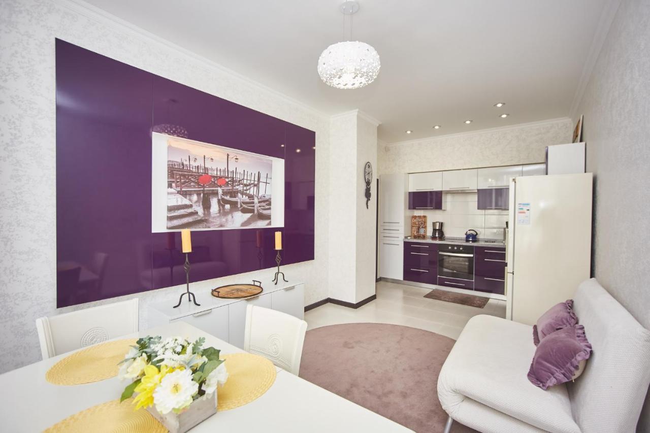 Purple Pearl On French Boulevard Apartamento Odesa Exterior foto